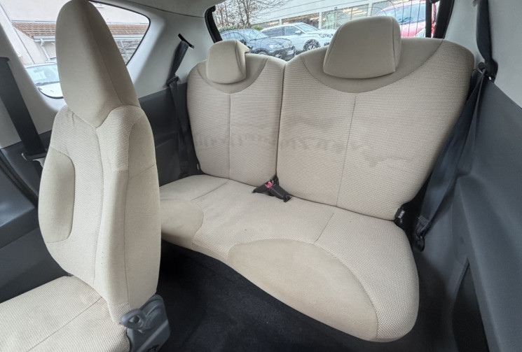 Peugeot 107 1.0 TRENDY 68 CH