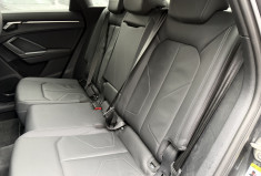 Audi Q3 35 TFSI 150 S-Line S-tronic 7 Mild Hybrid  * Française en stock / Entretien AUDI / Carplay