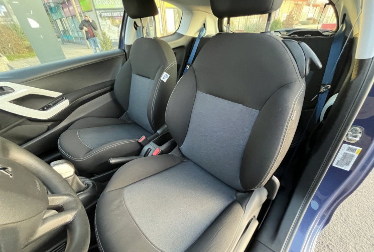 Peugeot 208 I Phase 2 3 Portes 1.2 VTi 68 cv