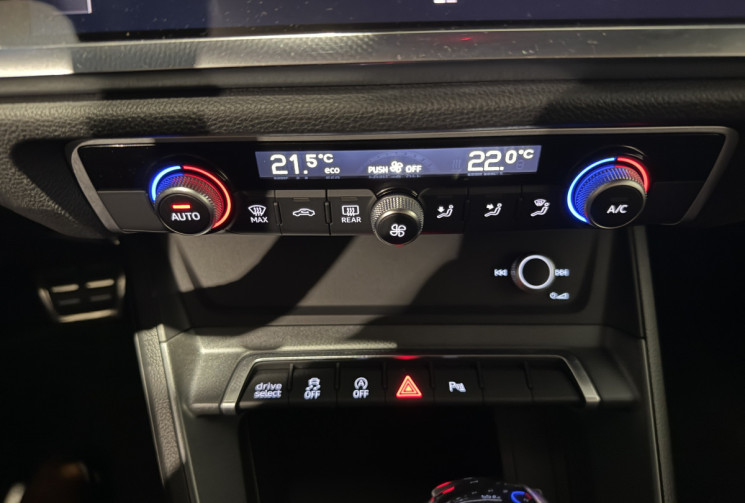 Audi Q3 Q3 35 TFSI 150ch S line S tronic 7 - Vidange effectuée, Excellente état