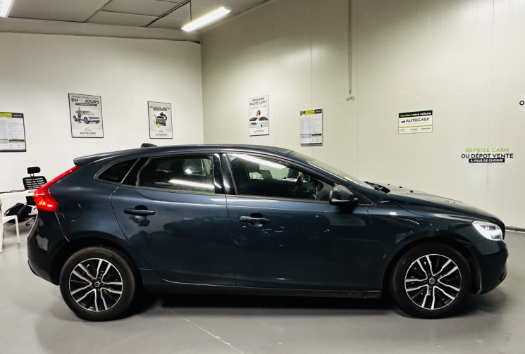 Volvo V40 D2 120ch Momemtum