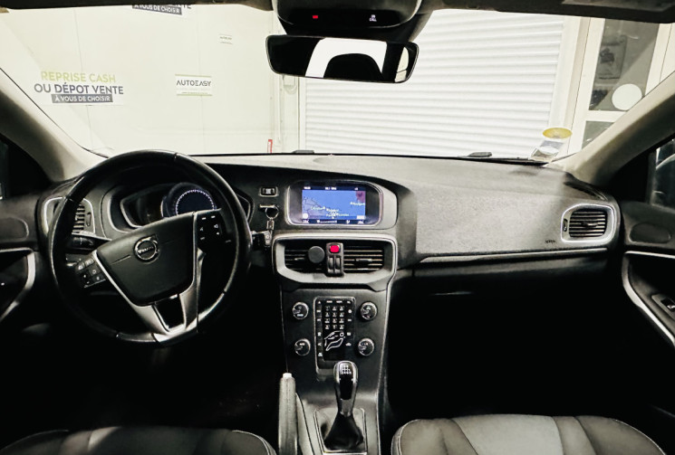 Volvo V40 D2 120ch Momemtum