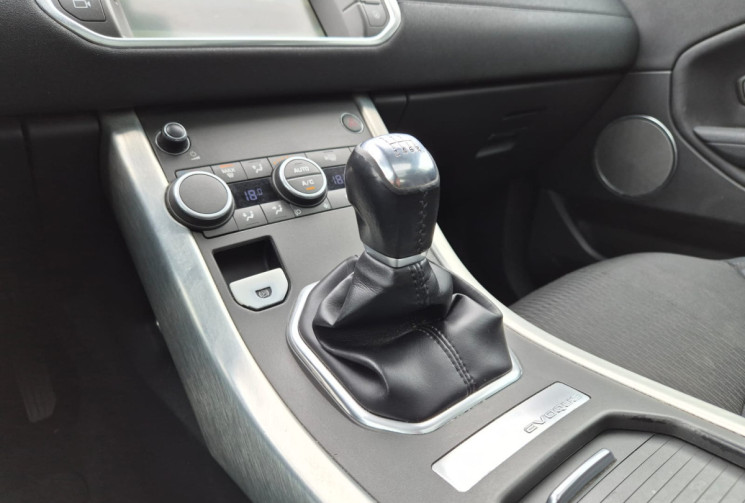 Land-Rover Range Rover Evoque Phase 2 2.0 ED4 16V 2WD 150 CV * JANTES 20' * TOIT PANORAMIQUE