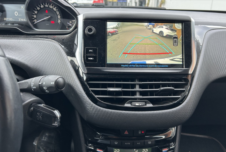 Peugeot 2008 ALLURE 1.5 BlueHDI 120cv BVA eat6