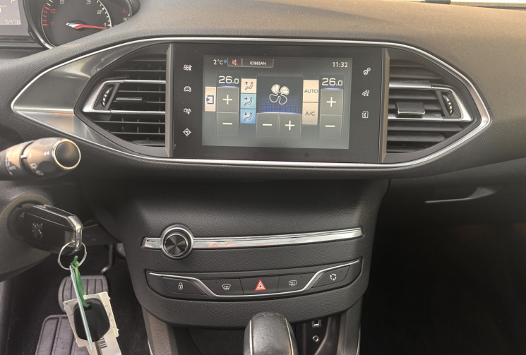 Peugeot 308 II (T9) 1.2 i 130 ch EAT6 ALLURE