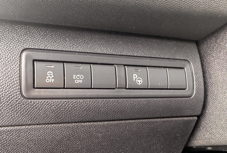 Peugeot 308 II (T9) 1.2 i 130 ch EAT6 ALLURE