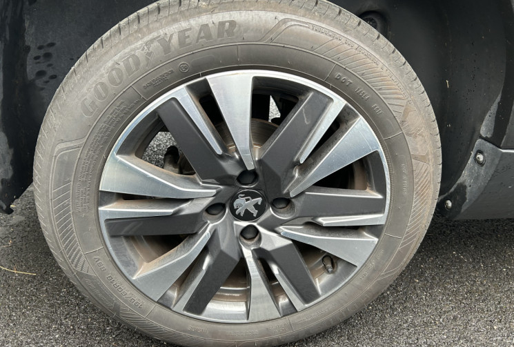 Peugeot 2008 ALLURE 1.5 BlueHDI 120cv BVA eat6