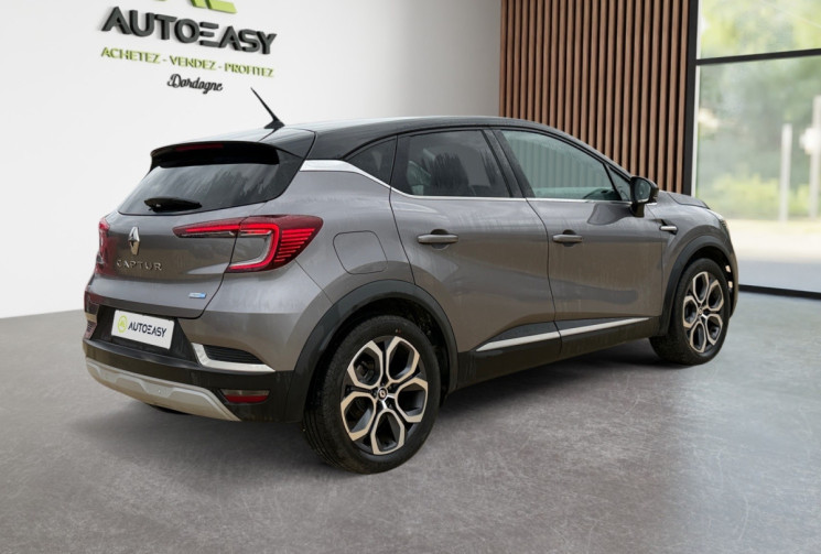 Renault Captur E-TECH 145 - 21 INTENS