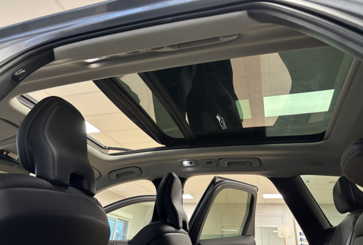 Volvo XC60 PHASE 2 T6 RECHARGE 2.0 TI 340 HYBRID AWD GEARTRONIC8 / SUIVI COMPLET VOLVO