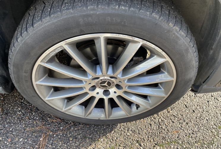 Mercedes GLA 200 156 ch Sport Edition 7G-DCT*Apple Carplay/Toit Ouvrant/Angle Mort/JA 19 AMG