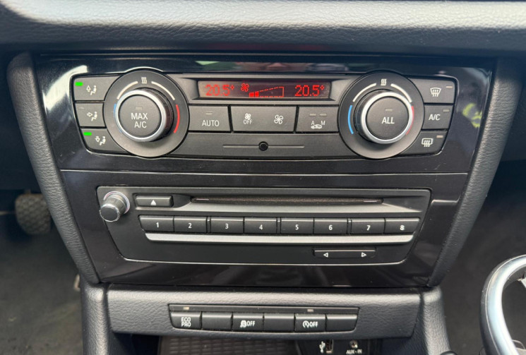 BMW X1  sDrive 16d 116 * Toit Ouvrant