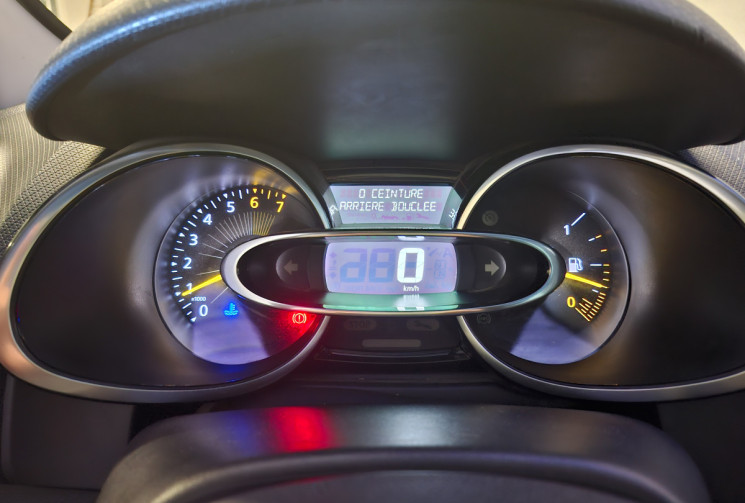 Renault Clio IV phase 2 0.9 TCe 12V eco2 S&S 90 GARANTIE 6 MOIS