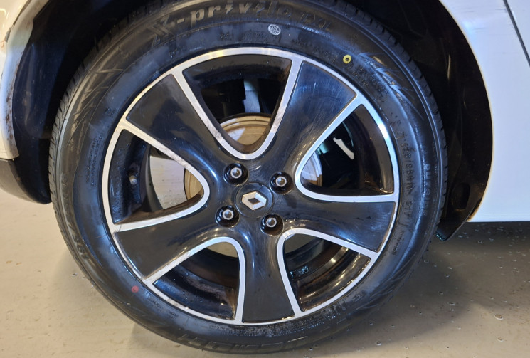 Renault Clio IV phase 2 0.9 TCe 12V eco2 S&S 90 LIMITED GARANTIE 6 MOIS