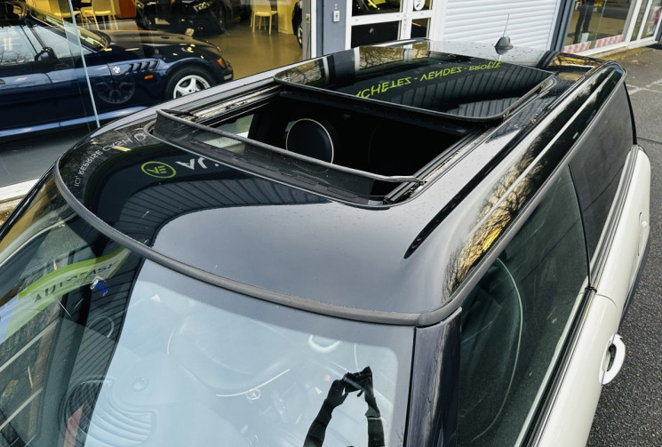 Mini Clubman Cooper D 110ch Pack Chili Toit ouvrant panoramique / sièges chauffants cuir 