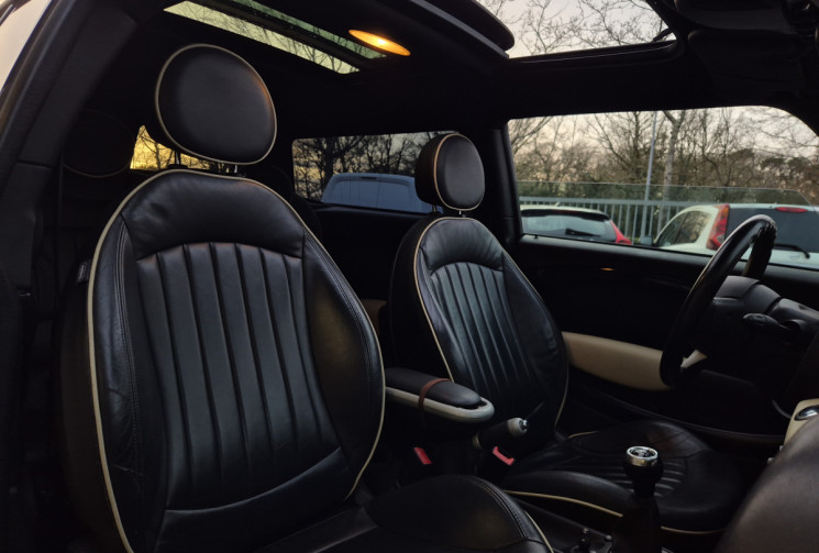 Mini Clubman Cooper D 110ch Pack Chili Toit ouvrant panoramique / sièges chauffants cuir 