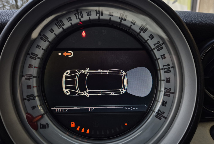 Mini Clubman Cooper D 110ch Pack Chili Toit ouvrant panoramique / sièges chauffants cuir 