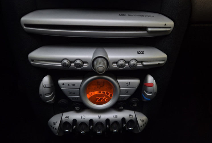 Mini Clubman Cooper D 110ch Pack Chili Toit ouvrant panoramique / sièges chauffants cuir 