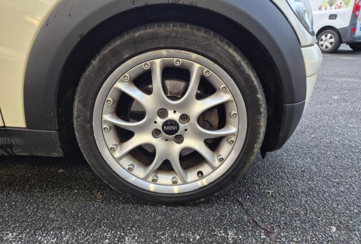 Mini Clubman Cooper D 110ch Pack Chili Toit ouvrant panoramique / sièges chauffants cuir 