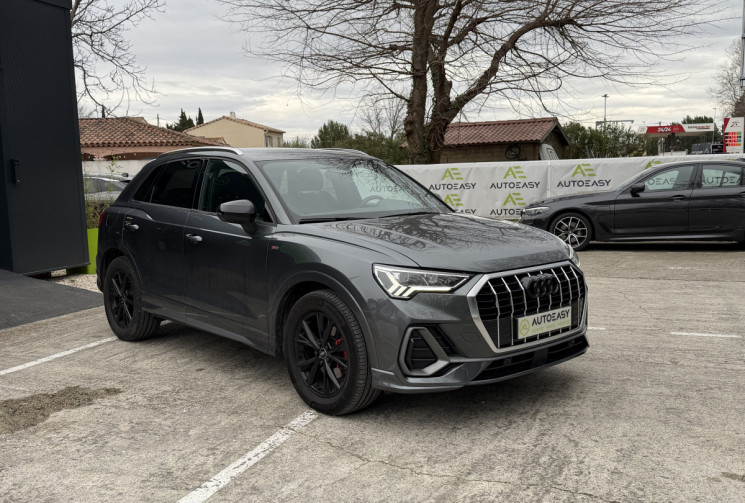 Audi Q3 35 TFSI 150 S-Line S-tronic 7 Mild Hybrid  * Française en stock / Entretien AUDI / Carplay