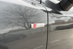 Audi Q3 35 TFSI 150 S-Line S-tronic 7 Mild Hybrid  * Française en stock / Entretien AUDI / Carplay