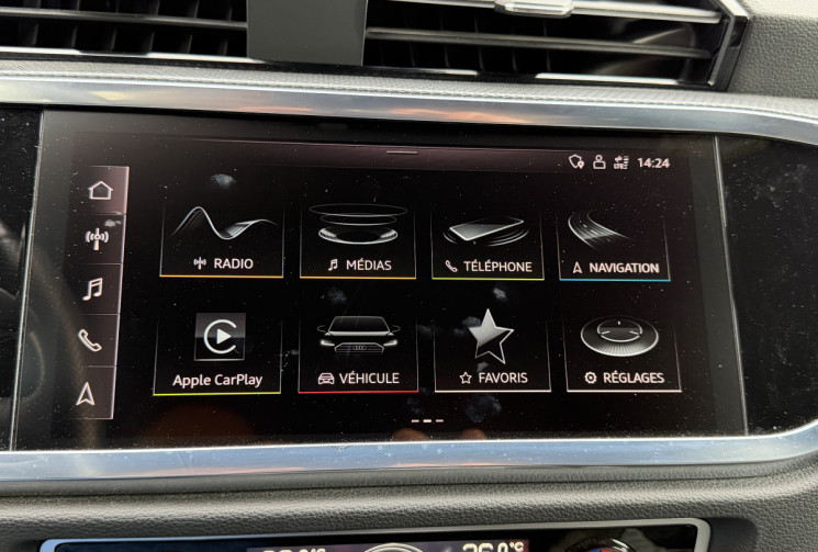 Audi Q3 35 TFSI 150 S-Line S-tronic 7 Mild Hybrid  * Française en stock / Entretien AUDI / Carplay