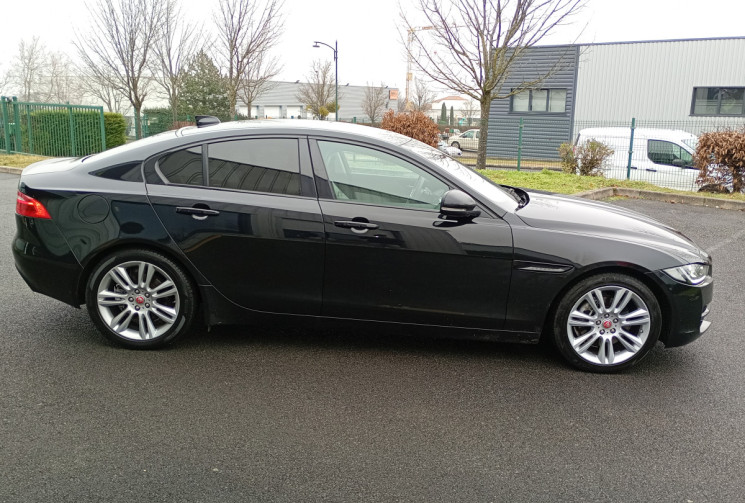 Jaguar XE 2.0 D 180 Ch Finition Portfolio (Finition très Premium Jaguar)