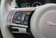 Jaguar XE 2.0 D - 180 - BVA BERLINE *Portfolio*