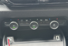 Citroën C4 Shine 1.5 HDI 130 EAT8 / Carplay / Tete haute / Camera / Entretien complet Citroen