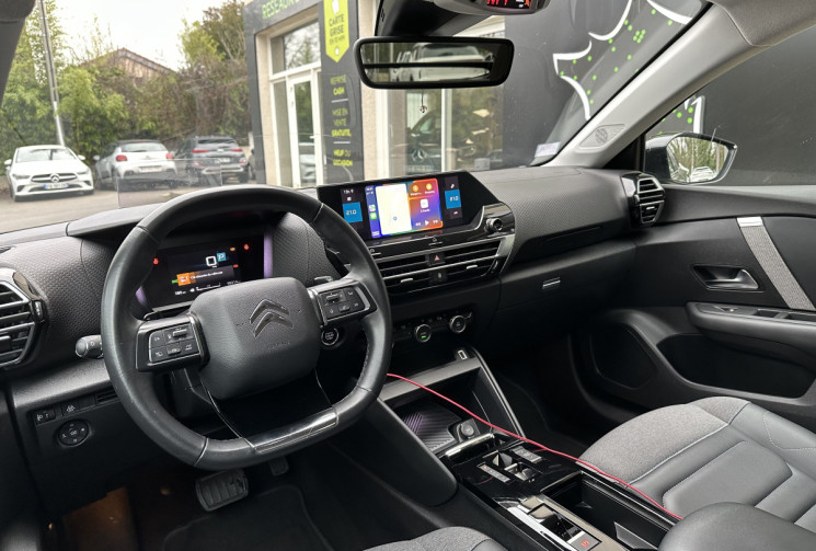 Citroën C4 Shine 1.5 HDI 130 EAT8 / Carplay / Tete haute / Camera / Entretien complet Citroen