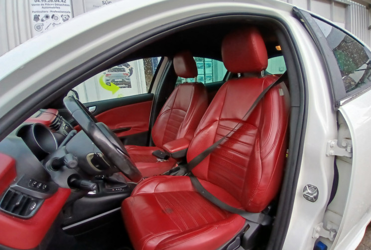 Alfa Romeo GIULIETTA  2 1.4i TURBO 170 DISTINCTIVE