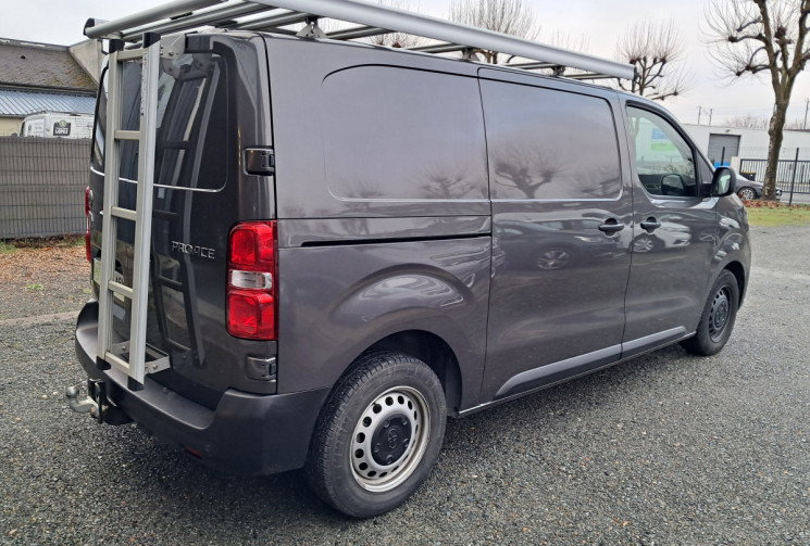 Toyota PROACE Medium 2.0 140 Dynamic RC21- Galerie Echelle Attelage - TVA RECUP - REVISE - GARANTIE 
