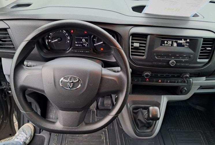 Toyota PROACE Medium 2.0 140 Dynamic RC21- Galerie Echelle Attelage - TVA RECUP - REVISE - GARANTIE 