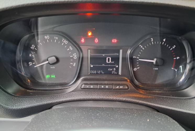 Toyota PROACE Medium 2.0 140 Dynamic RC23- Galerie Echelle Attelage - TVA RECUP - ENTRETIEN A JOUR 