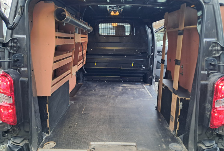 Toyota PROACE Medium 2.0 140 Dynamic RC23- Galerie Echelle Attelage - TVA RECUP - ENTRETIEN A JOUR 