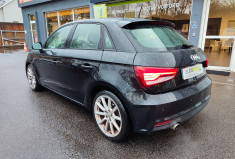 Audi A1 Sportback 1.0 TFSI 95 S line Toit ouvrant