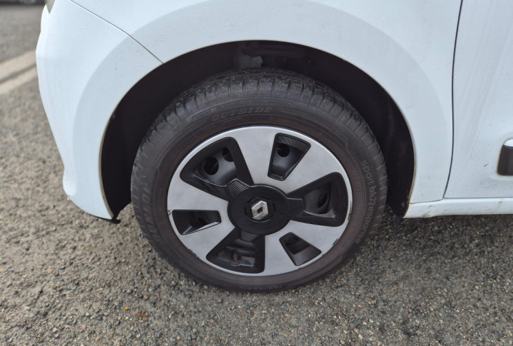 Renault Twingo III 1.0 SCE 69 CV * LIMITED * CARNET COMPLET * CT VIERGE