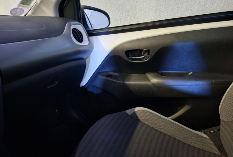 Toyota Aygo Phase 2 1.0 VVTi 12V 72 cv GARANTIE 6 MOIS