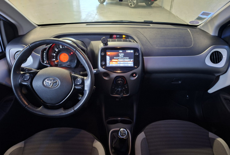 Toyota Aygo Phase 2 1.0 VVTi 12V 72 cv GARANTIE 6 MOIS