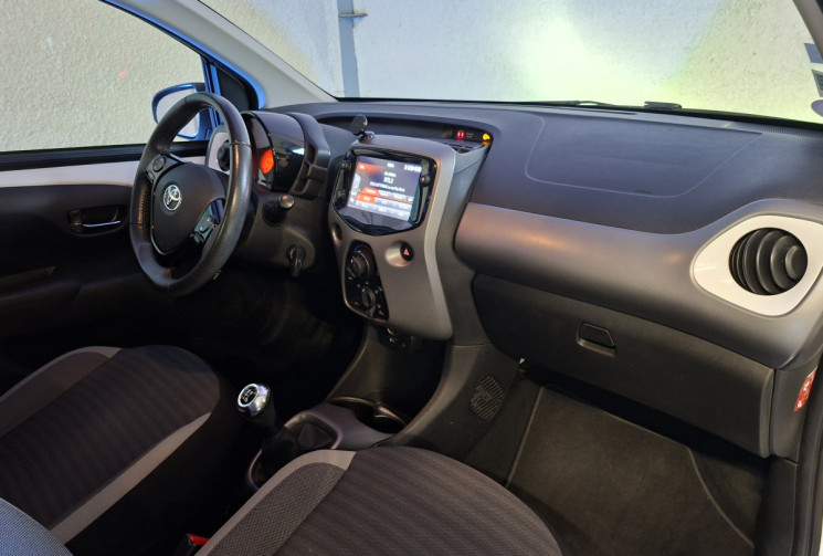 Toyota Aygo Phase 2 1.0 VVTi 12V 72 cv GARANTIE 6 MOIS