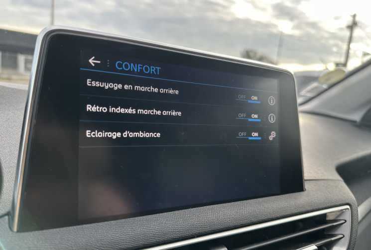 Peugeot 3008 1.6 BLUEHDI 120 ALLURE BUSINESS EAT6