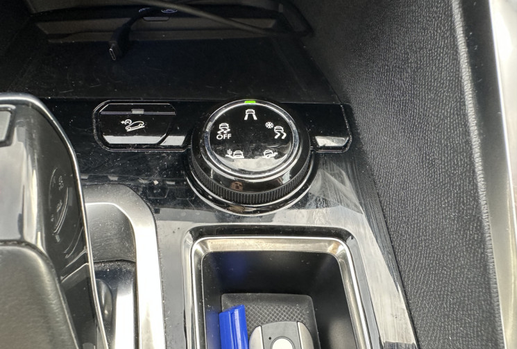 Peugeot 3008 1.6 BLUEHDI 120 ALLURE BUSINESS EAT6