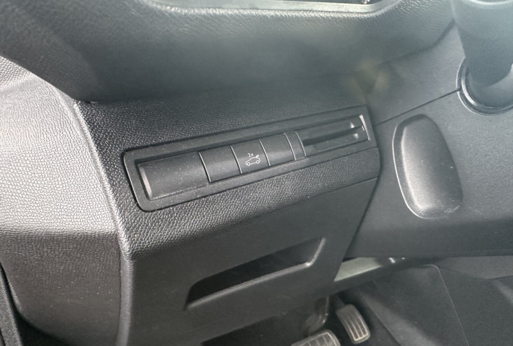 Peugeot 3008 1.6 BLUEHDI 120 ALLURE BUSINESS EAT6