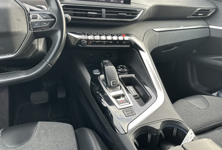 Peugeot 3008 1.6 BLUEHDI 120 ALLURE BUSINESS EAT6