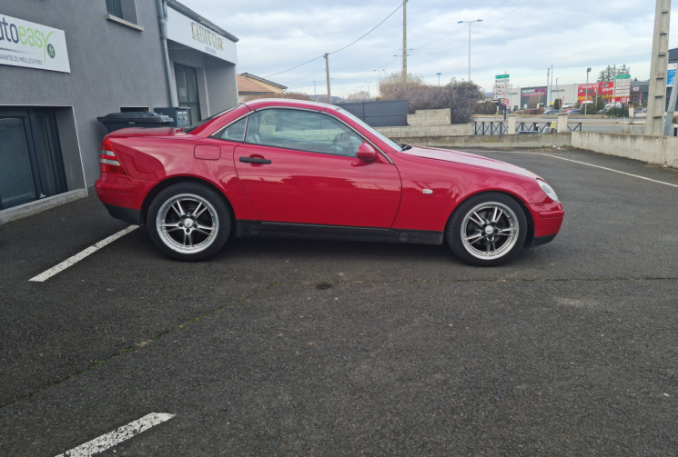 Mercedes SLK 200 2.0 i 16V 136 CV