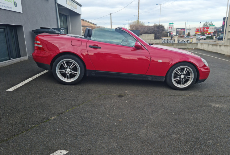Mercedes SLK 200 2.0 i 16V 136 CV