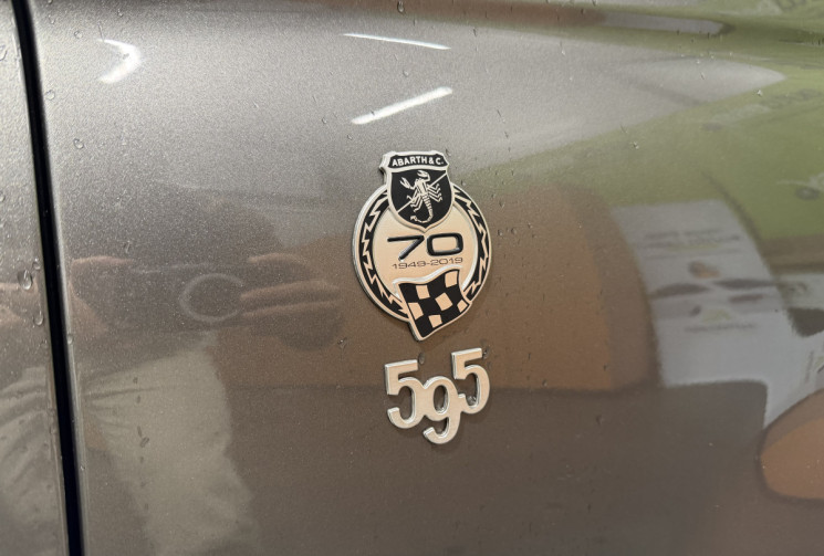 Abarth 500 1.4 Turbo T-Jet 165ch 595 Turismo MY19 / TOIT OUVRANT / CARPLAY / LIGNE MAGNETI MARELLI