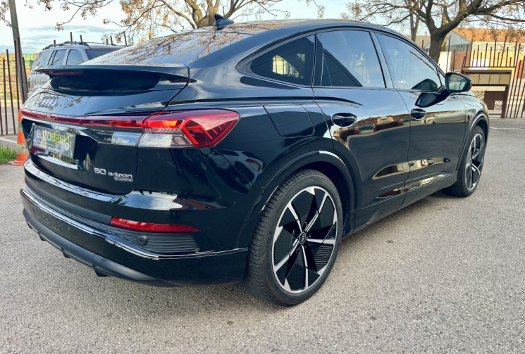 Audi Q4 E-TRON 50 299ch QUATTRO S LINE 