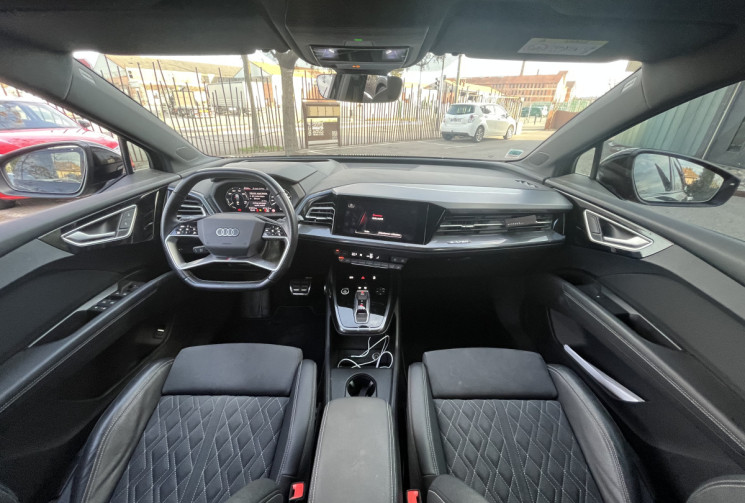 Audi Q4 E-TRON 50 299ch QUATTRO S LINE 