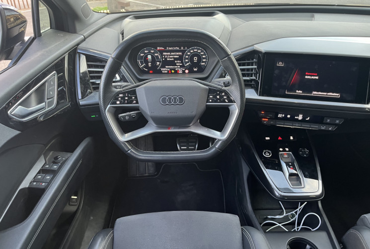 Audi Q4 E-TRON 50 299ch QUATTRO S LINE 