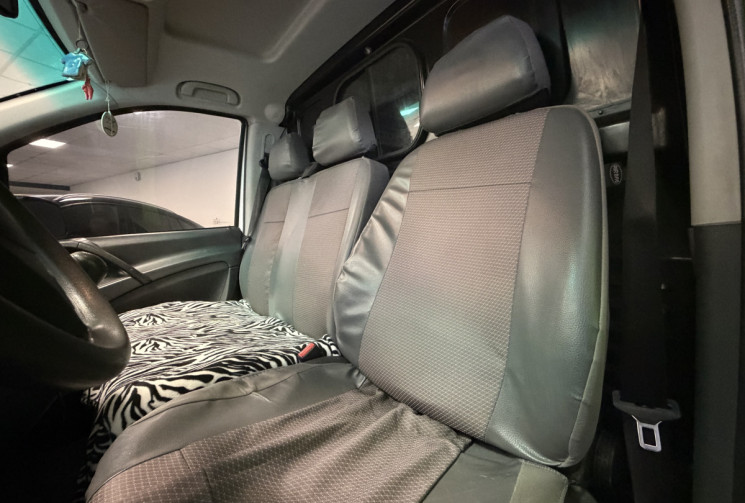 Mercedes Vito 113 CDI cdi 2.2 cdi 136 ch utilitaire 3 places